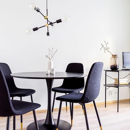 Juuri Valmistunut Yksio Rotuaarilla Apartman Oulu Kültér fotó